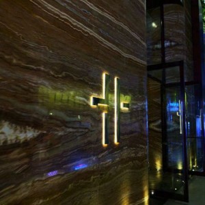 杭州富阳区新登镇附近夜总会招聘现场DJ,ktv领班队长微信多少