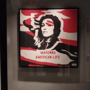 杭州KTV包房月租费用及价格区间解析